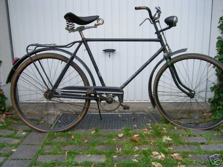 bismarck-moped-radevormwald-hollandrad-vor-der-restaration