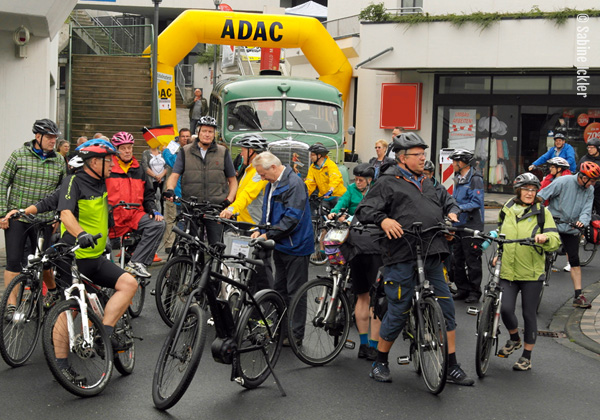 ig-bismarck-ebike-tour-310716-vordemstart-ebikes