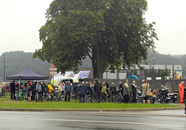 ig-bismarck-ebike-tour-310716-zwischenstopp-hueckeswages